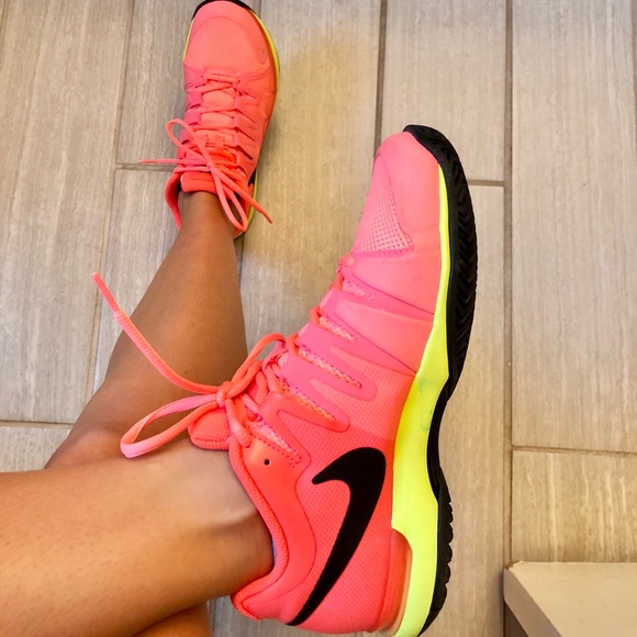 Nike Shoes - Nike Zoom Vapor Tour Tennis Shoes - 7.5